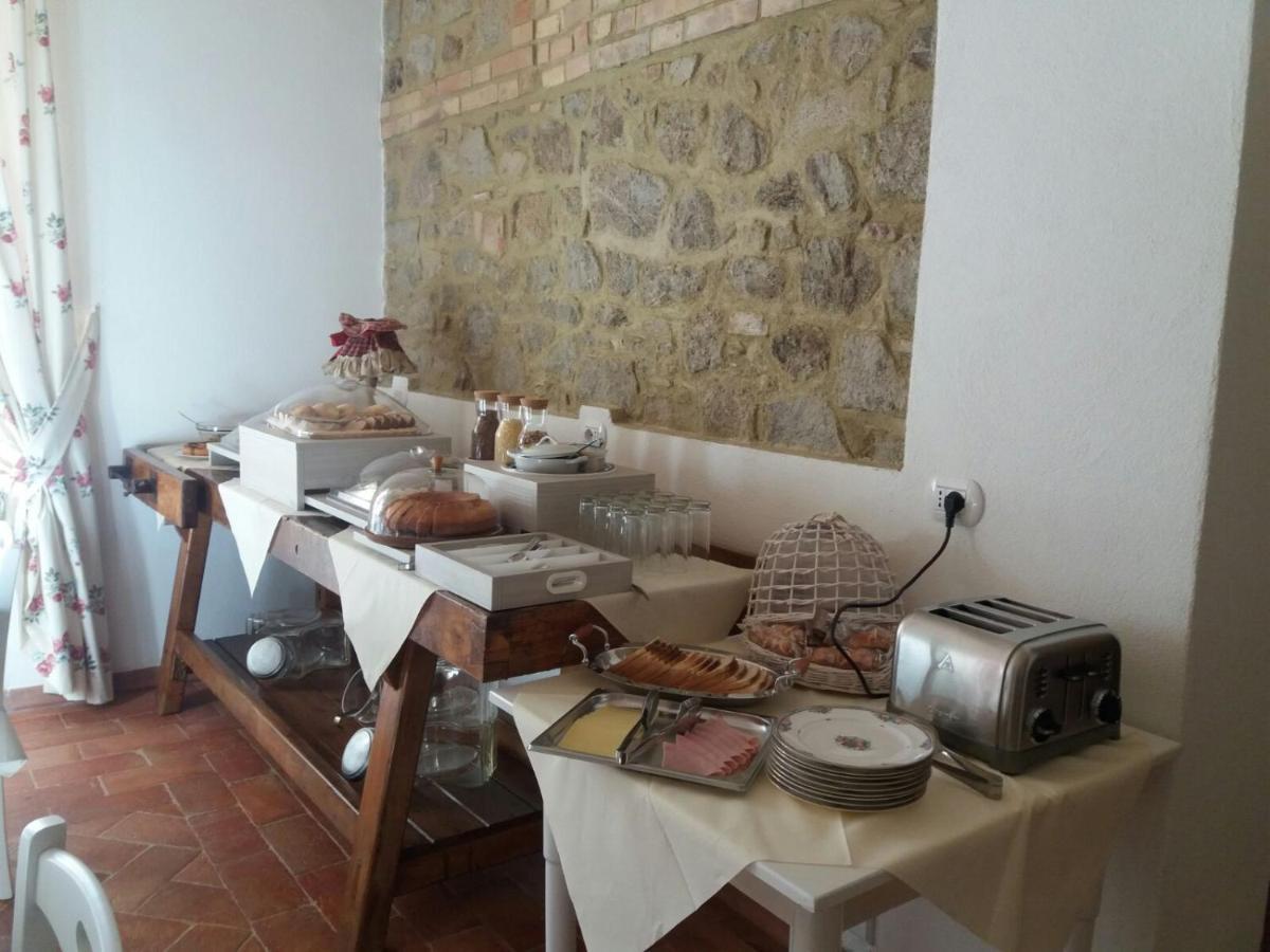 Il Barbagianni Panzió Montepescali Kültér fotó