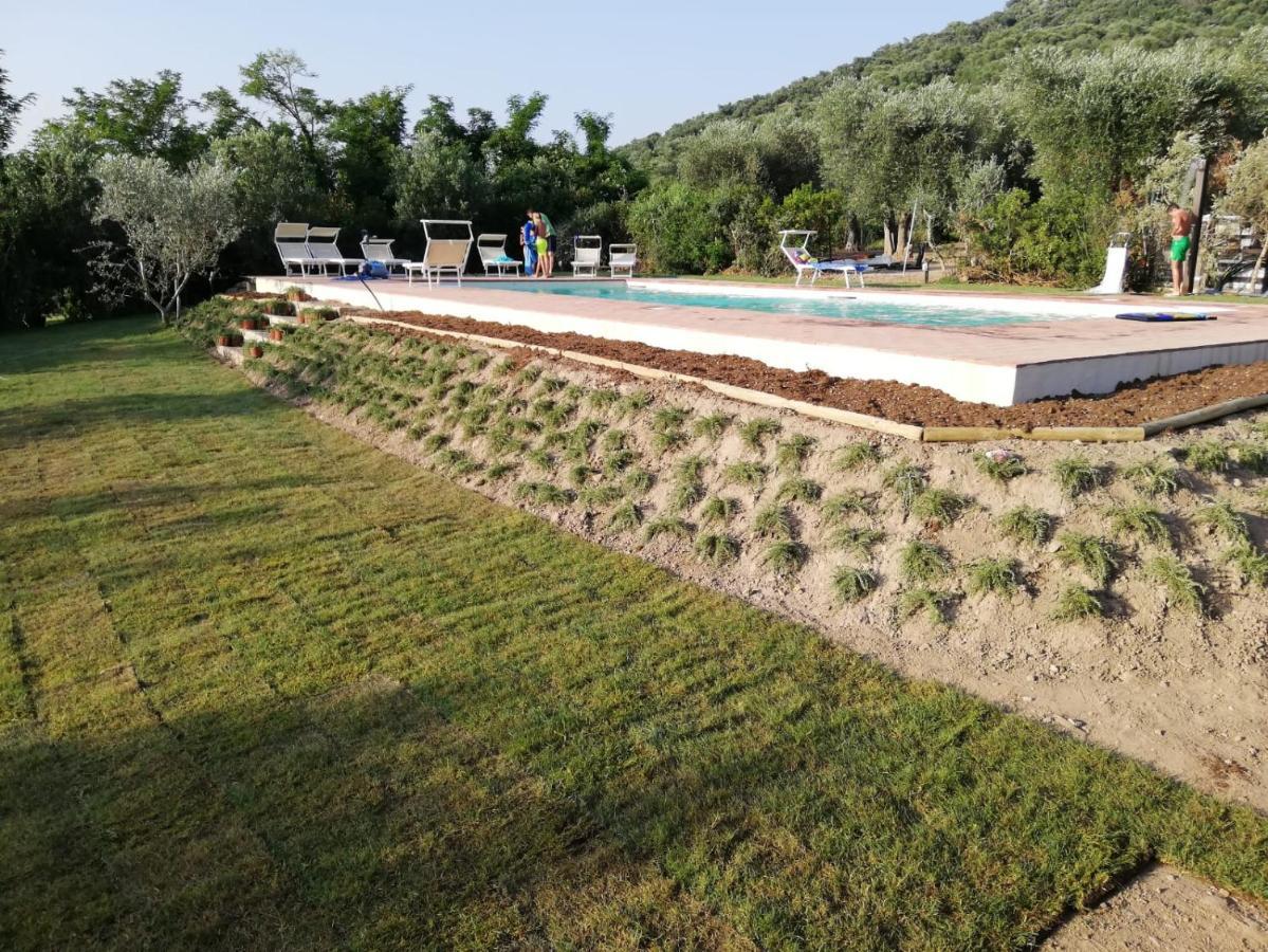 Il Barbagianni Panzió Montepescali Kültér fotó